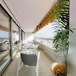 公寓 Marina Riviera Sea View And