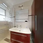 公寓 Marina Riviera Sea View And